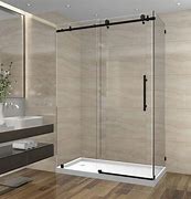 Esmeralda Corner Shower Door