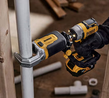 Dewalt IMPACT CONNECT™ PVC/PEX Pipe Cutter Attachment