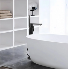 Aqua F71133 - Freestanding Tub Faucet