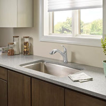 Pfister Corvo 1-Handle Pull-Out Kitchen Faucet